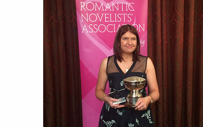 Scarlet Wilson wins RoNA Rose Award
